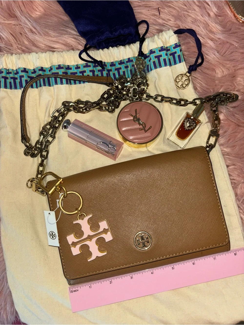 Tory Burch 💖wear scratches